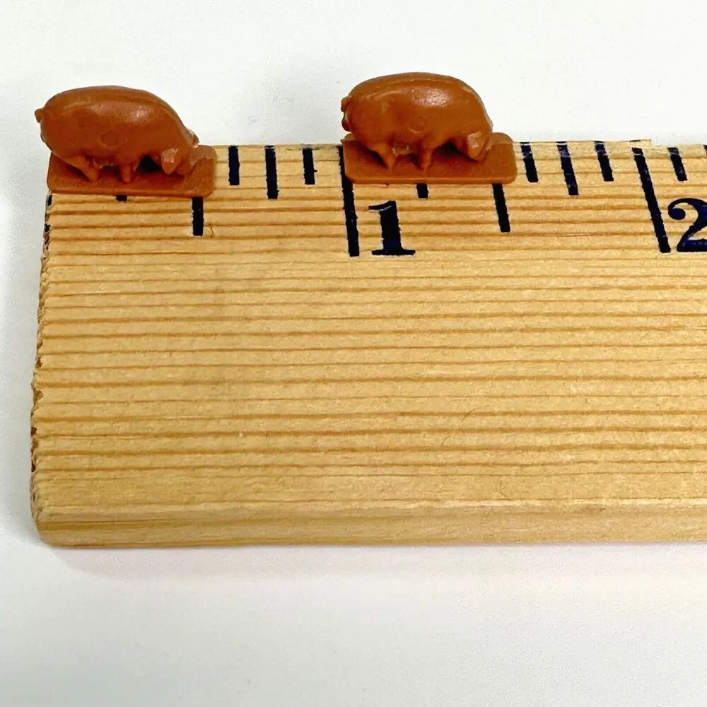 2 Vtg Miniature Brown Pig‎ Figures Hard Plastic Teeny Tiny .5